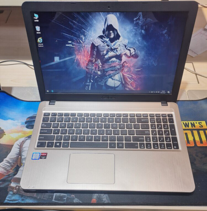 华硕笔记本15.6英寸  i5-7200 ...