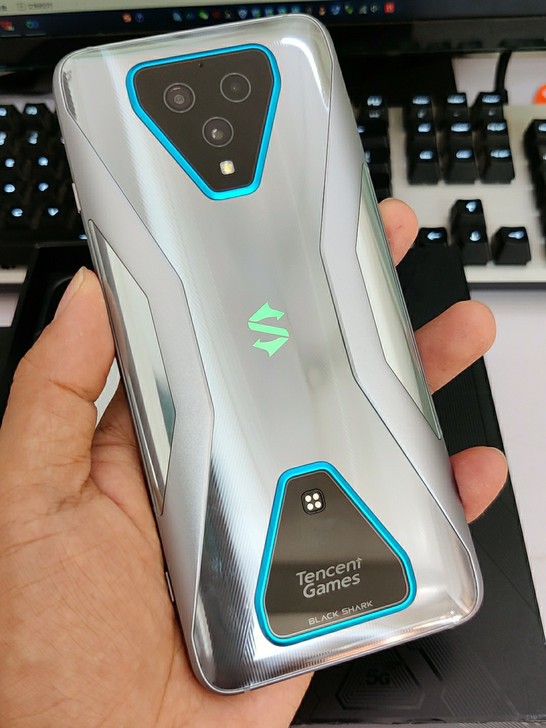 黑鲨游戏手机3 5G 12+256 灰色 ...