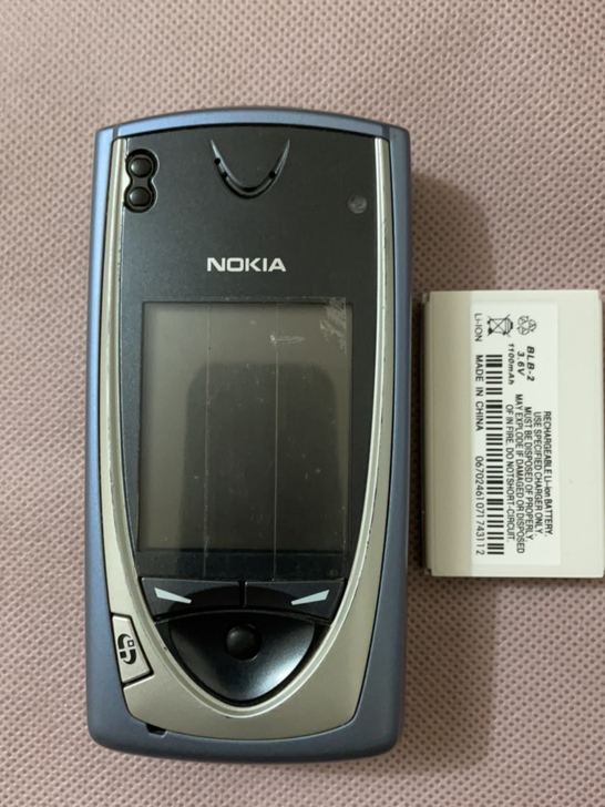 出售诺基亚7650(一电一充)