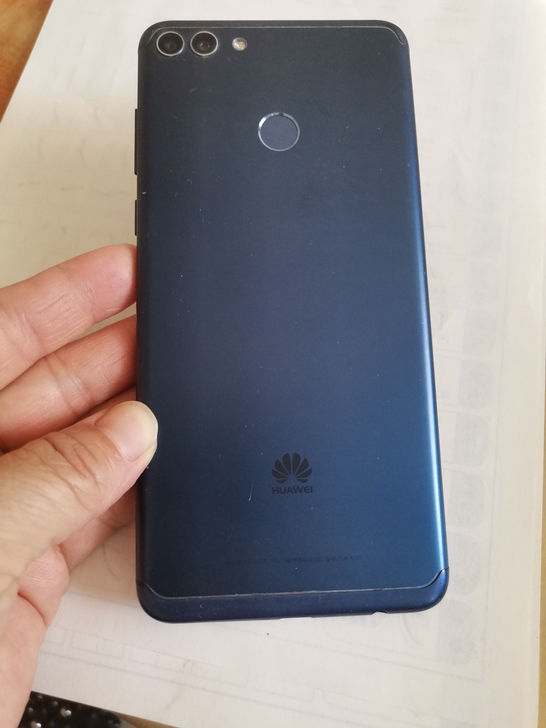 华为手机畅享8plus  运存4+64，机...