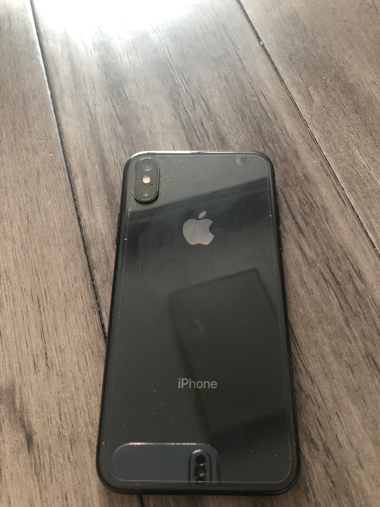 iphone XS 苹果XS，2019年二...