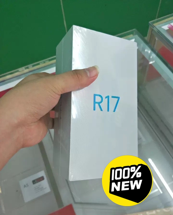 全新未拆封正品OPPO R17水滴屏手机全...