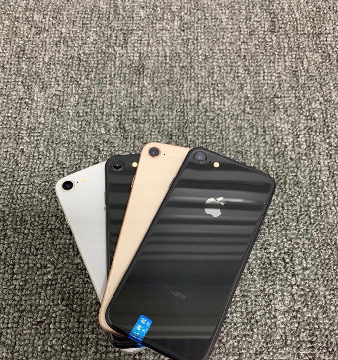iPhone8 带指纹 功能全好 苹果8
