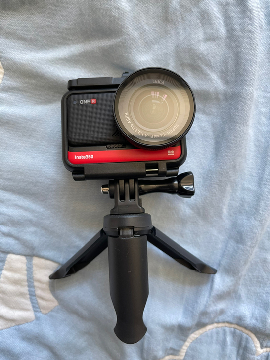 Insta360 ONE R 影石 莱卡一...