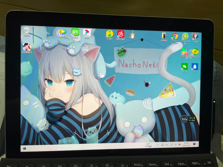 Microsoft Surface Go ...