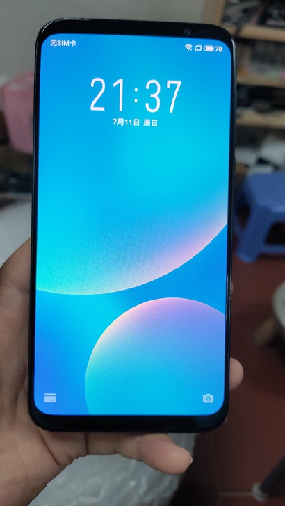 魅族16th屏幕，原装拆机的，也可以卖整台...