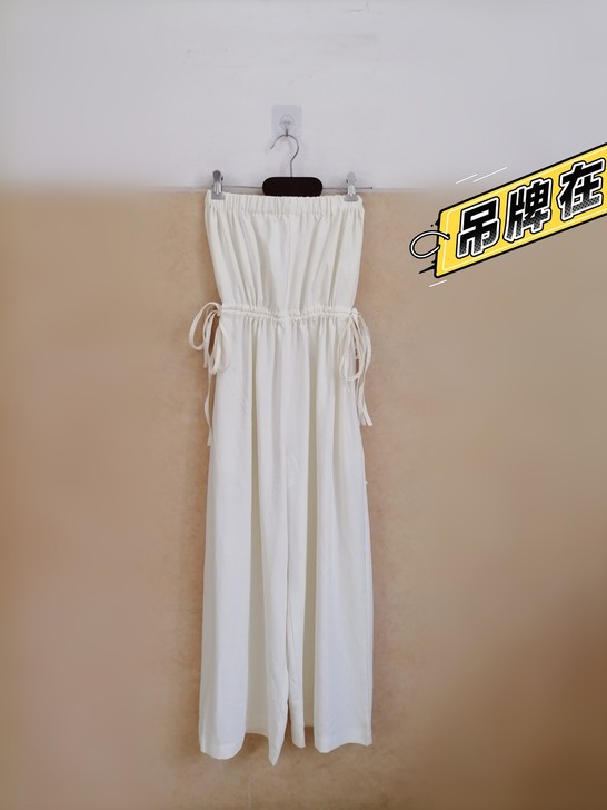 全新的抹胸连体裤阔腿裤质量好