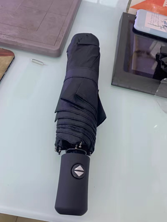 黑色加粗，防紫外线UV晴雨两用伞