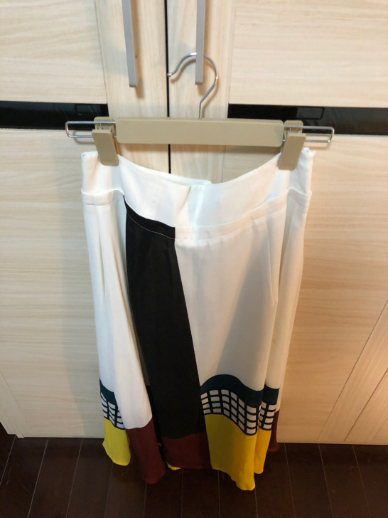 太平鸟 半身裙 没穿过....是个挺长的半...