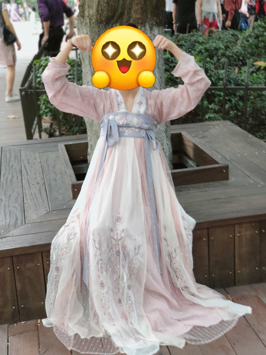 出汉尚华莲 锦宫 闲鱼购入，穿一洗一