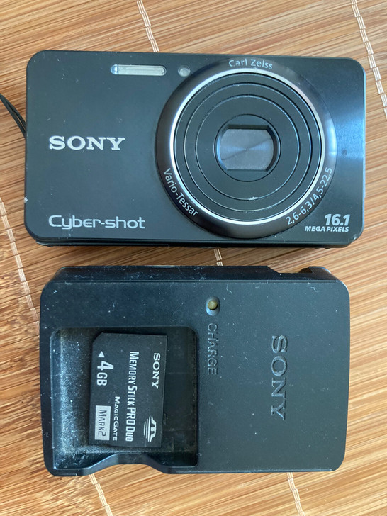 二手sony数码相机，八成新