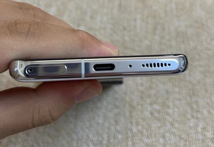 小米11Ultra白色出售