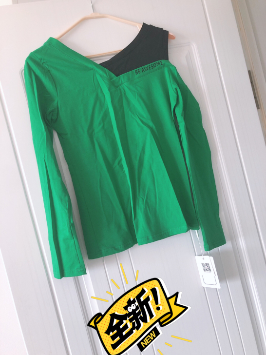 全新漏肩t恤，10元一件3件包邮