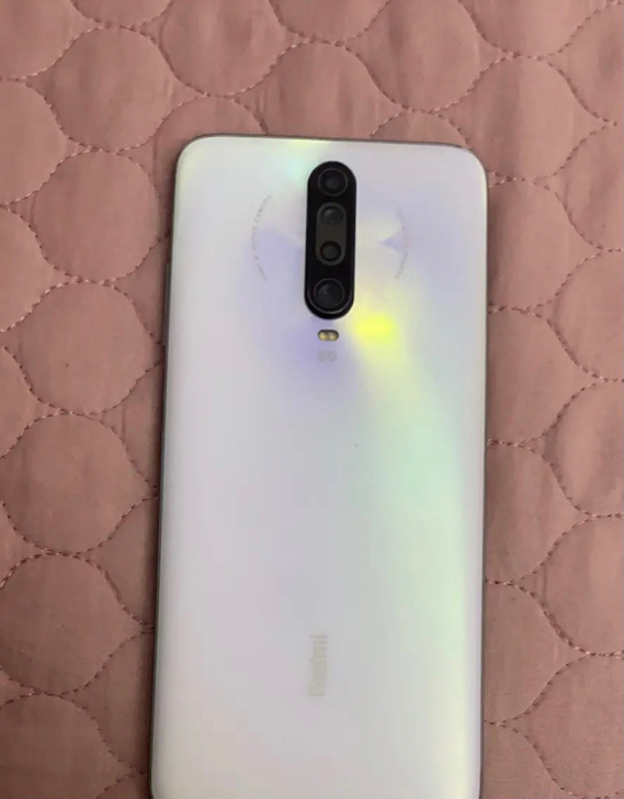 无锁红米k30 5G,6+128,95新,...