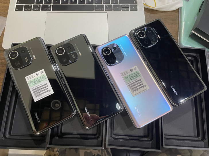 小米11pro 12256g黑色。成色99...