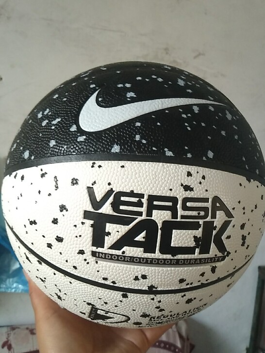 二手，七号耐克pu材质篮球，个人闲置