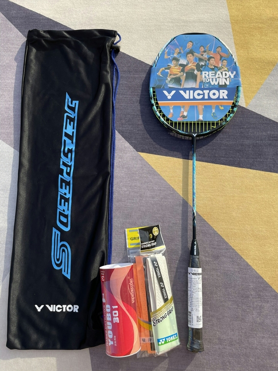 个人亏本转让一支威克多(Victor)羽毛...