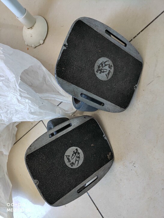 飘移滑板 分体滑板，新旧如图，不包邮，可通...