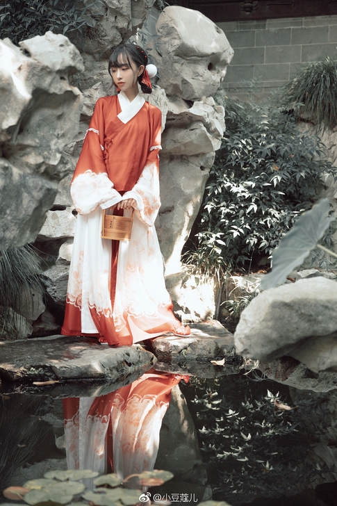 十三余小豆蔻汉服蓬莱