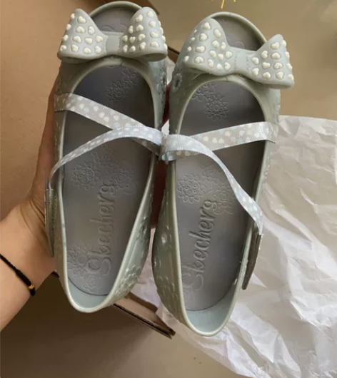 全新斯凯奇童鞋凉鞋塑料鞋可配亲子 巨好穿的...