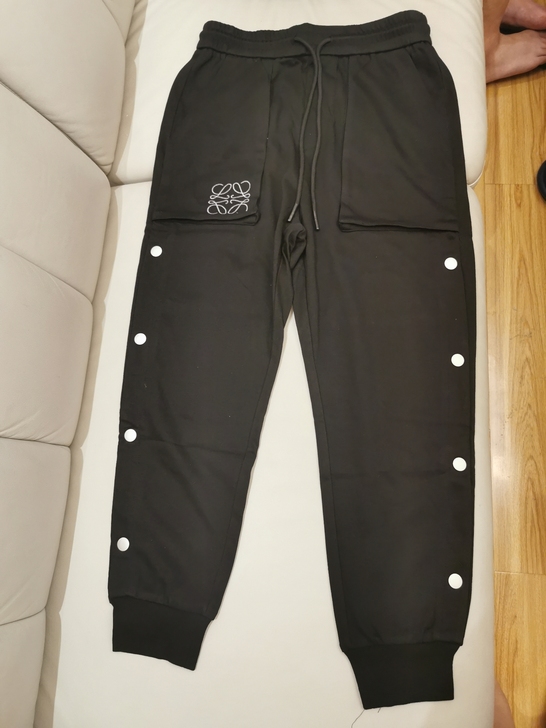 闲置长裤，L码，XL码各1条，XL裤长95...