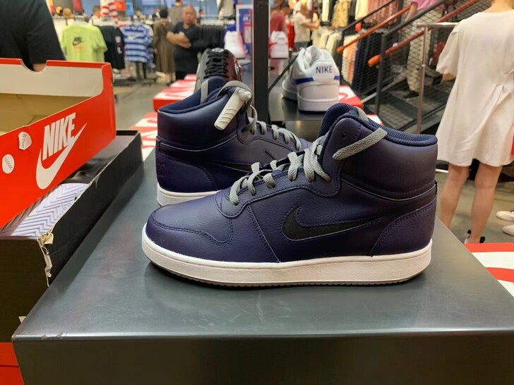 全新正品耐克高帮男板鞋
