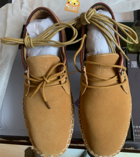 骆驼休闲鞋反毛皮，41尺码全新，舒适轻便时...
