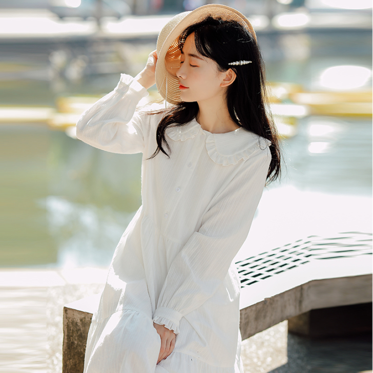 日系裙女秋冬森系小白裙娃娃领学生内搭白色连...