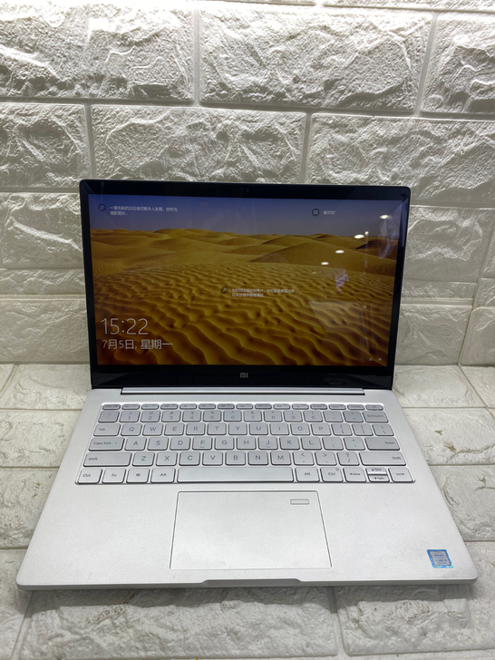 小米Air i5-8250u 8g内存 2...