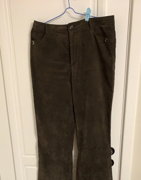 九成新条绒直筒裤女士