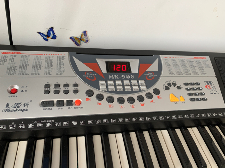 如图 美科908电子琴   买回来没用几次...