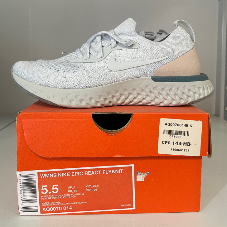 NIKE女子休闲运动鞋