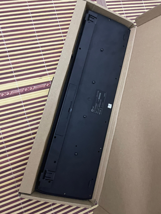 无线键盘，不用插电电脑键盘全新