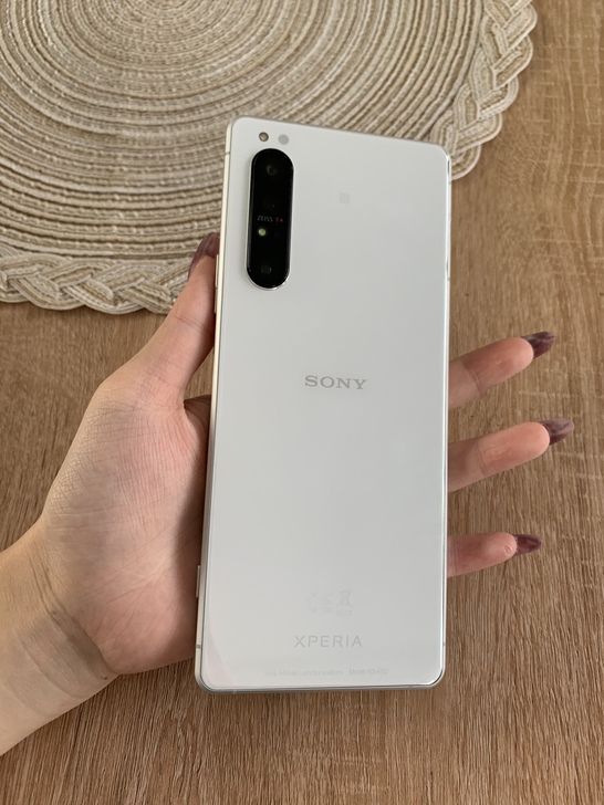 索尼xperia1ii  港版白色 8+2...