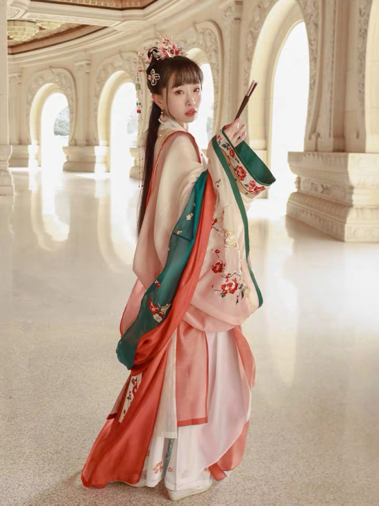 7.14价格【十三余 小豆蔻儿】[花萼暗香...