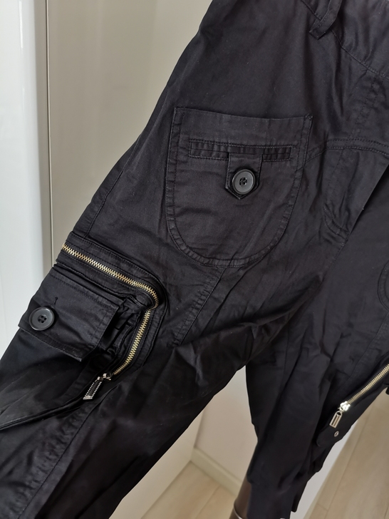 工装短裤，黑色，七分，很帅气哦，纯棉布，九...