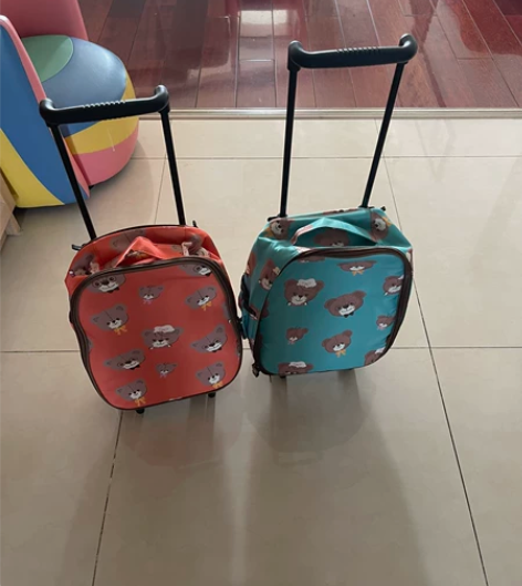 拉比儿童拉杆箱 全新 未使用过 50一个两...