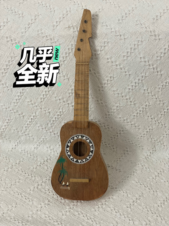 购自马来西亚沙巴尤克里里全新