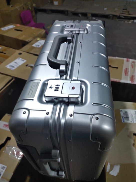 小米二代铝镁合金20寸登机箱，九成新左右，...