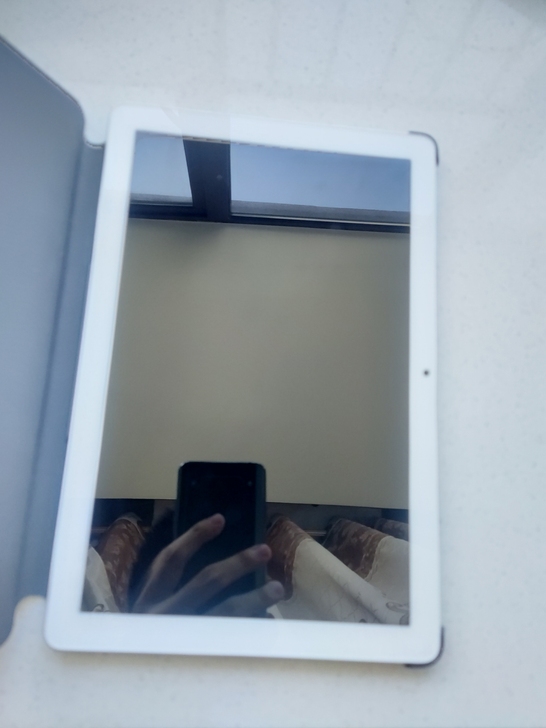 荣耀x6自用平板，因买了电脑故出售。平时只...