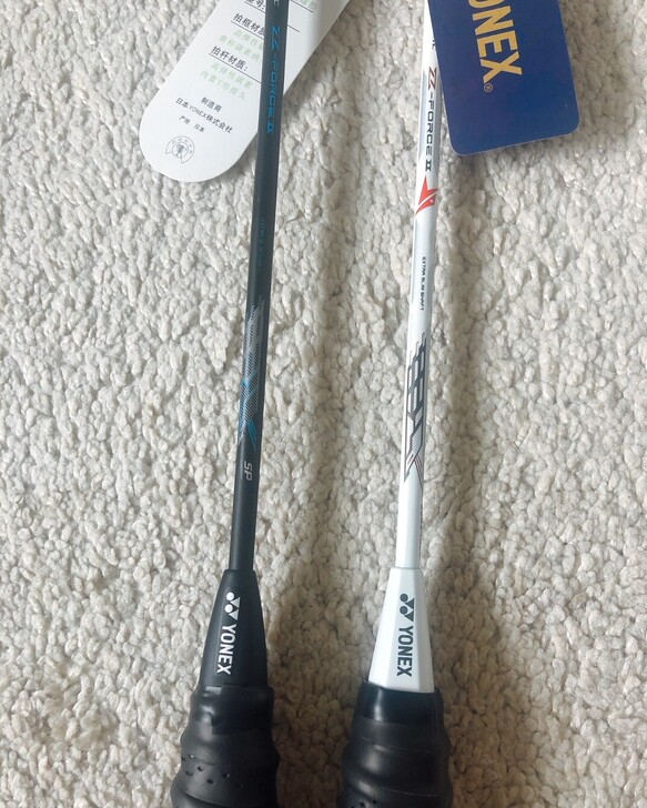 尤尼克斯羽 毛球拍超轻球拍闲置转让 个人一...