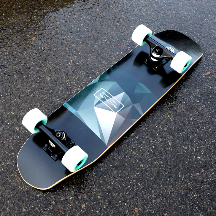 香港MIL陆地冲浪板竹木大鱼板双翘代步公路...