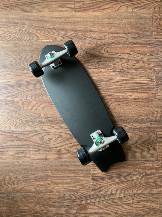 陆地冲浪板鱼板刷街复古滑板代步免蹬冲浪滑雪...