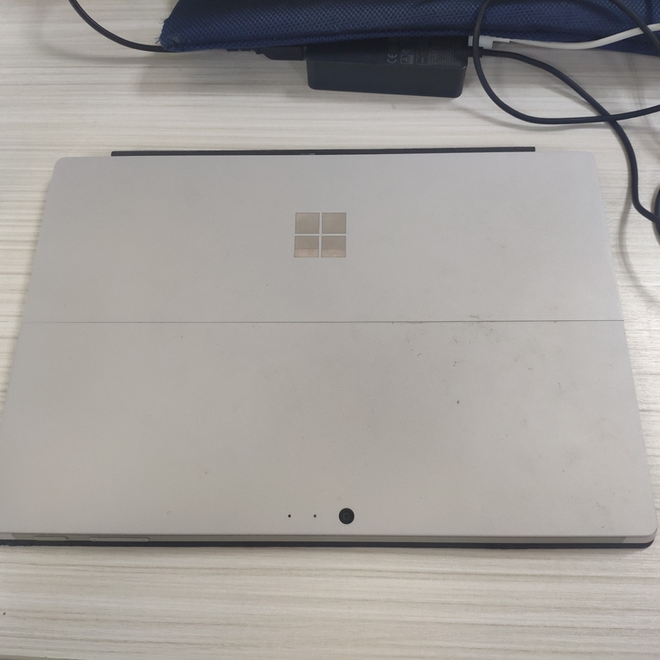 办公 触屏 平板笔记本二合一 微软surf...