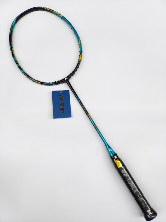 100zz款超轻全碳素单拍双拍全新尤尼克斯...