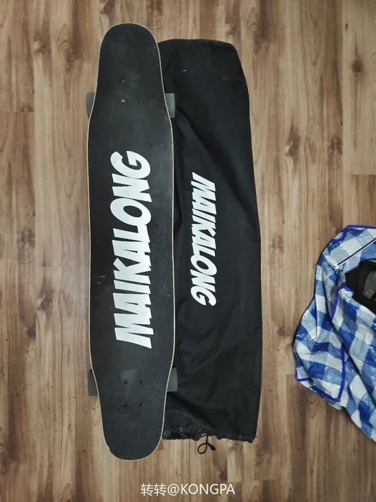 迈卡龙滑板，长板，滑过6次，8成新，轮子几...