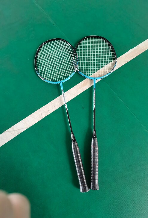 8色可选情侣款男女轻质耐打高神全碳素羽毛球拍