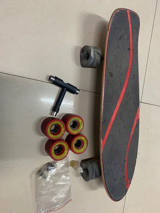 dbh沸点小鱼板不是双翘