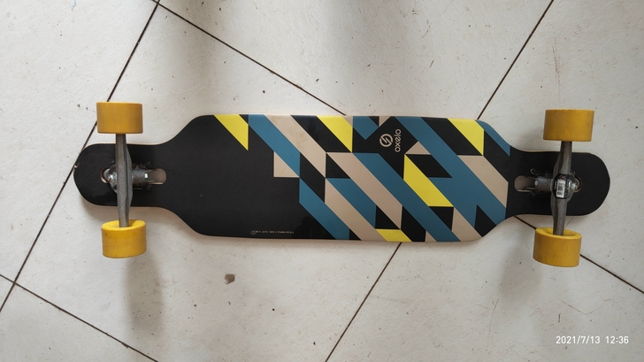 oxelo滑板。使用过，没啥大毛病。海淀自...