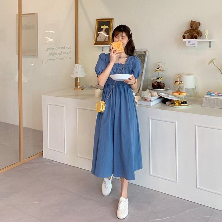 夏季2021新款复古法式过膝长裙收腰显瘦泡...